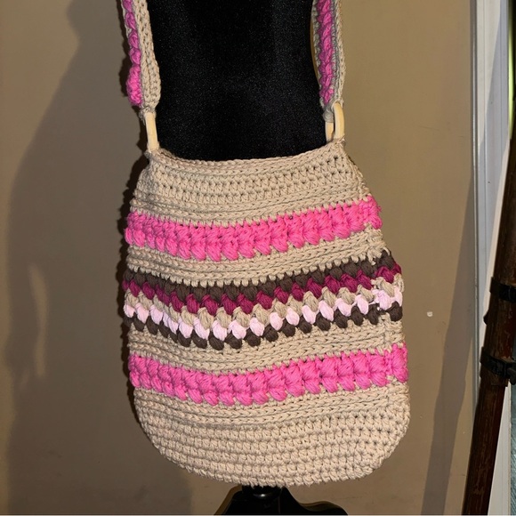 NWT Handcrafted Pink and Tan Crochet Crossbody Bag - Picture 2 of 13